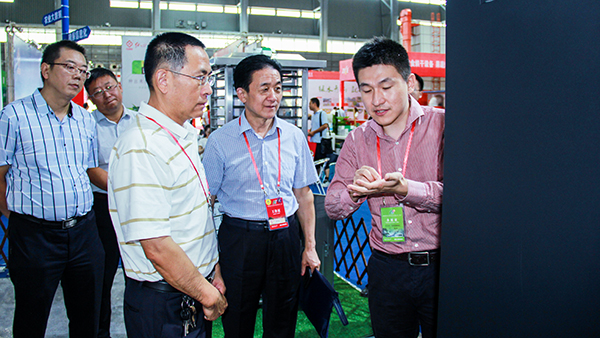 ʡֲվվL(zhng)վL(zhng)һ ȡxO(jin)y(c)A(y)ƽ_(ti)Ԕ(x)B