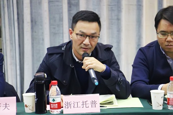 托普云農(nóng)董事長陳渝陽